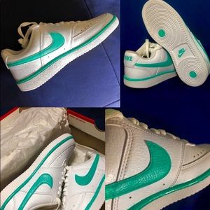 Nike Custom ‘Turquoise Lows’ NEW